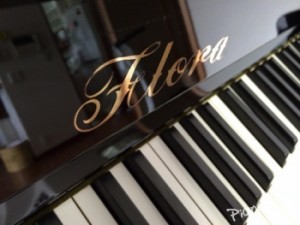 flora piano